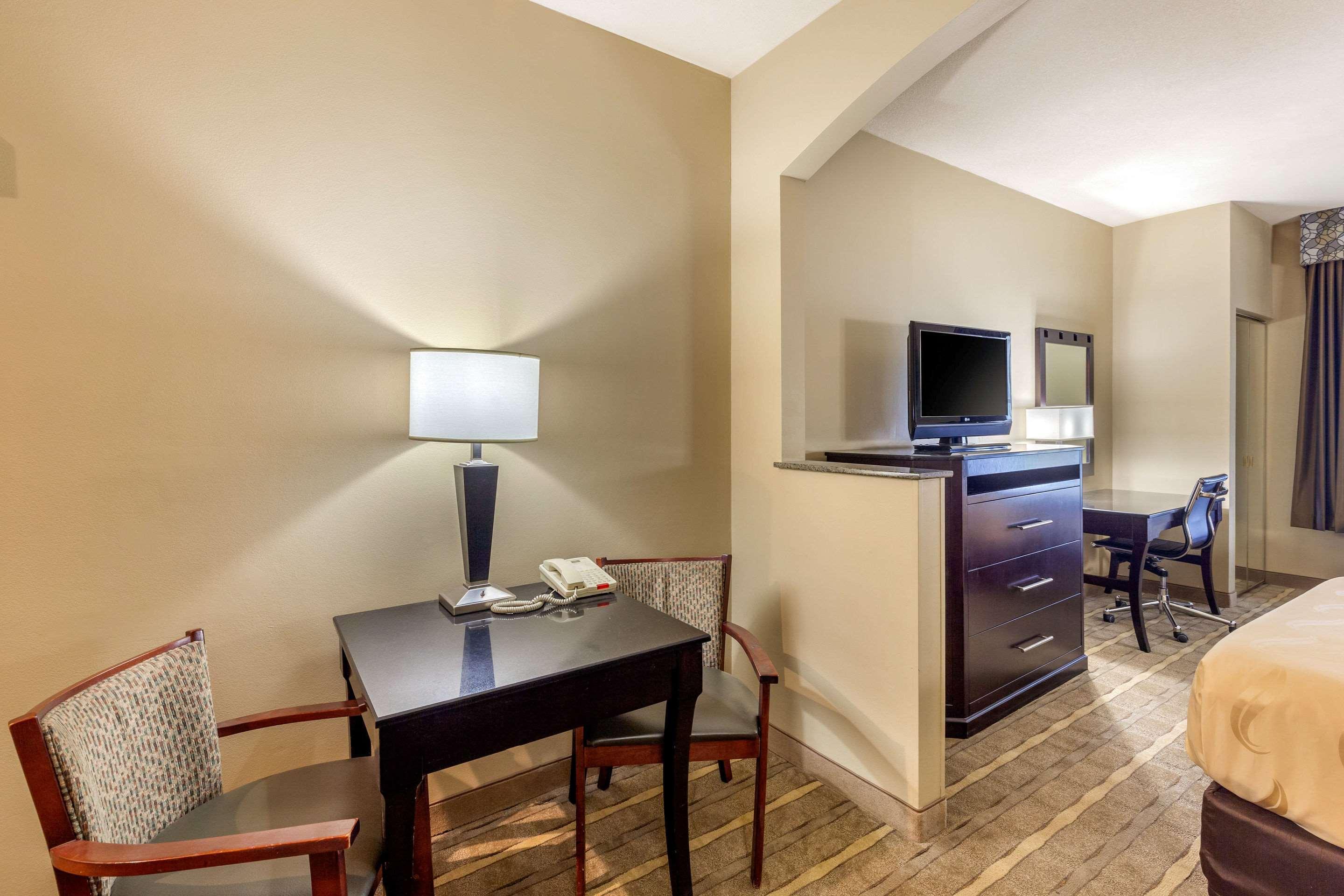 Quality Inn & Suites Durant Exteriér fotografie